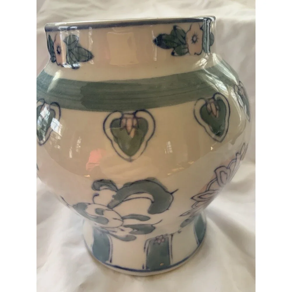 Vintage Chinese Blue & White Porcelain Jar Vase – Floral – 5.75”